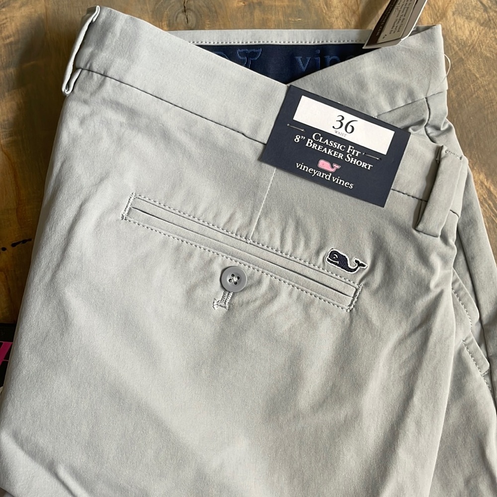 Vineyard Vines 8” Performance Shorts